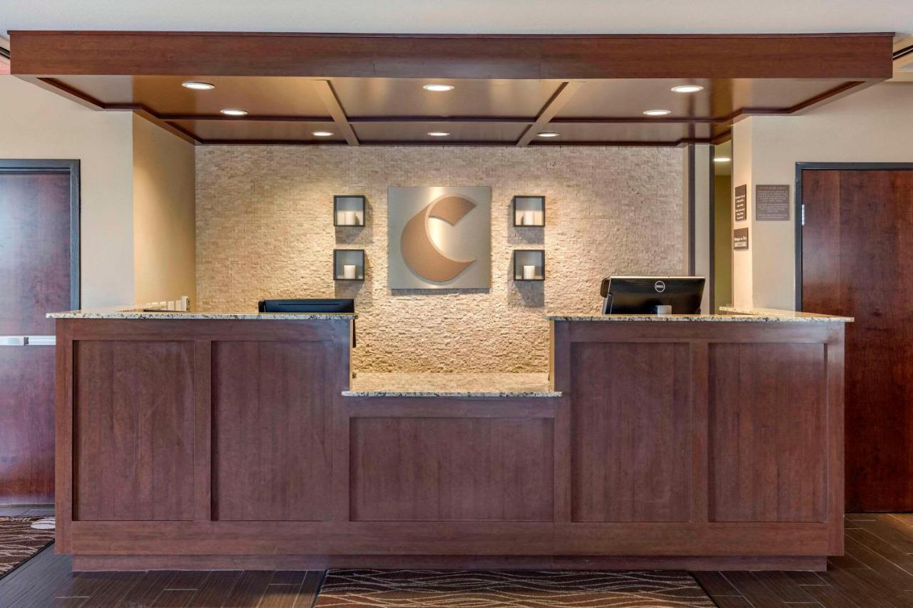Comfort Inn & Suites Edgewood Экстерьер фото