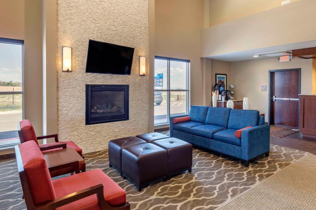Comfort Inn & Suites Edgewood Экстерьер фото